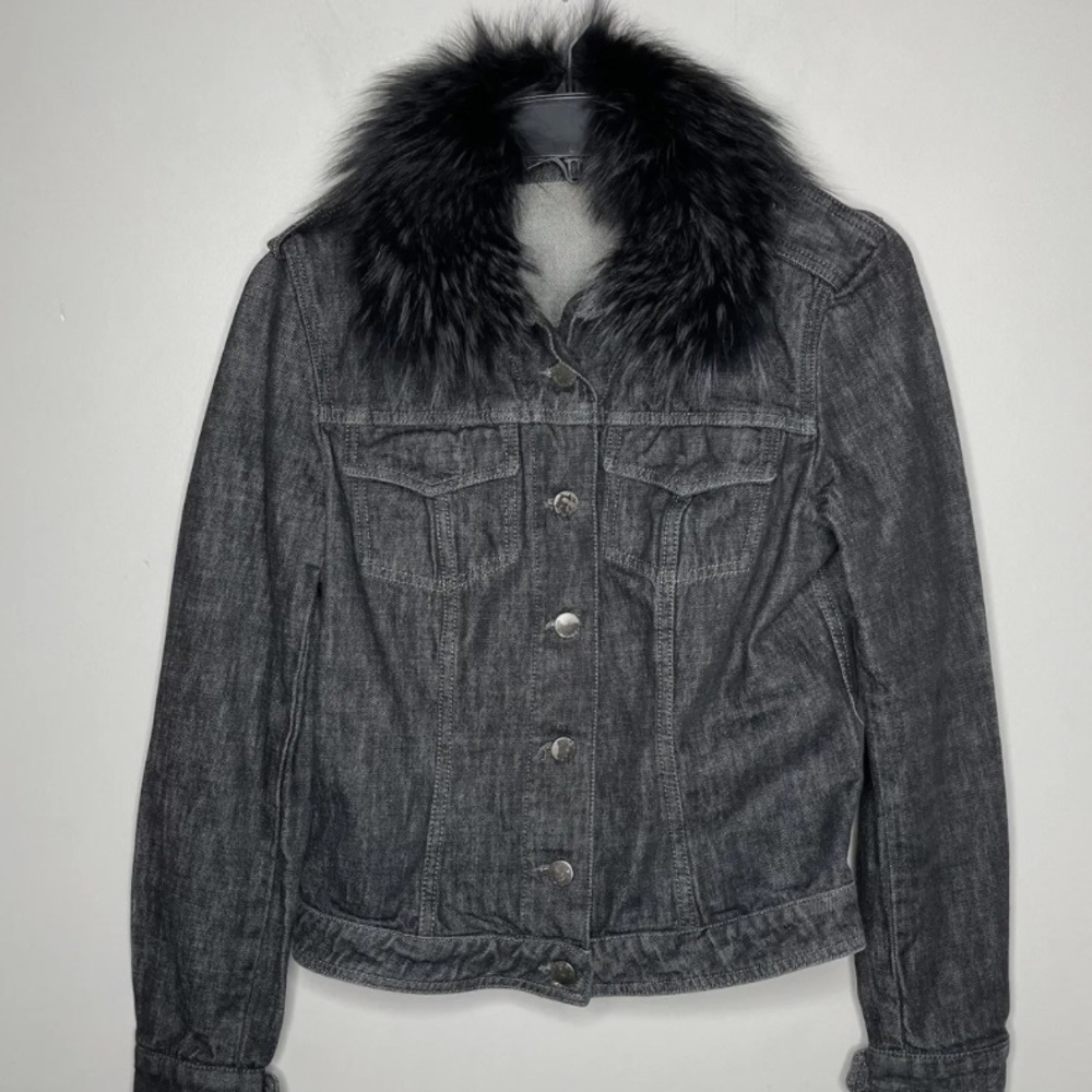 Elie Tahari Jean Jacket with Black Faux Fur Collar, Size Medium